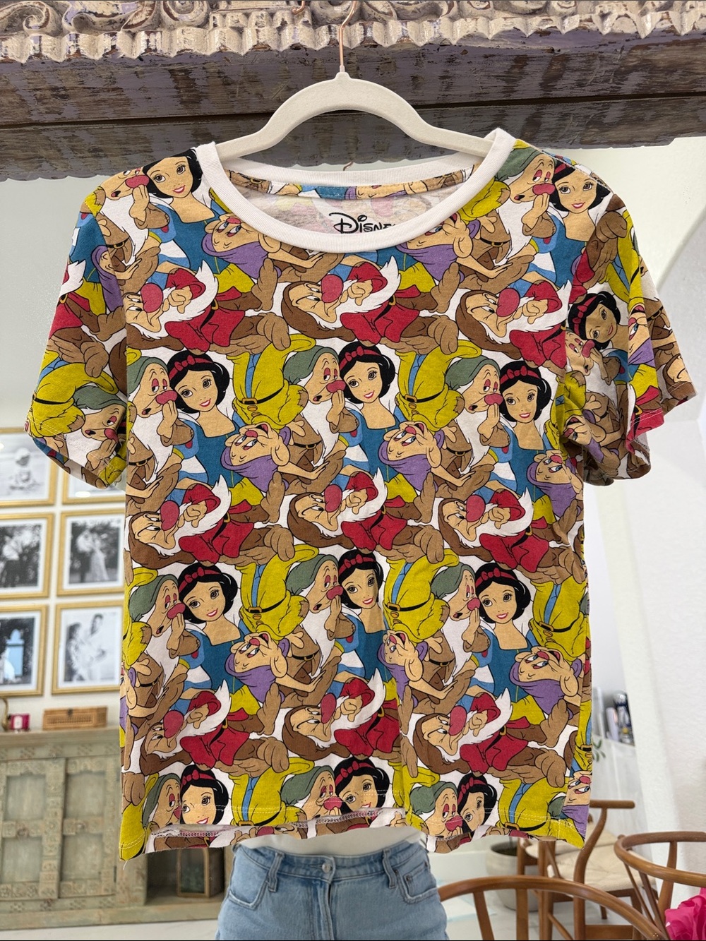 Disney Multi-Color Snow White & Dwarfs Short Sleeve Tee